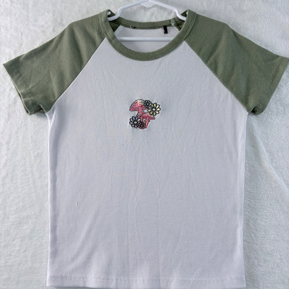 Womens Ribbed Raglan T Shirt Mushroom Floral Embroidered White Green XS‎